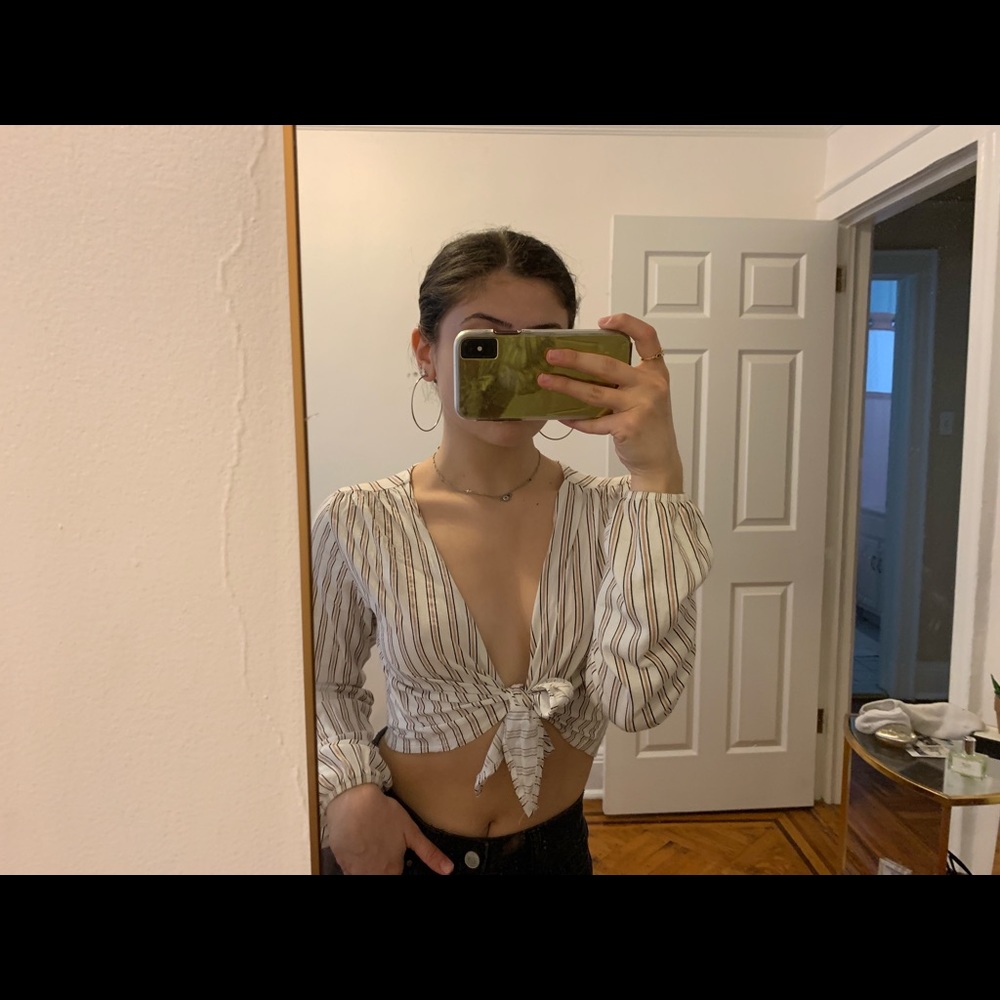 Striped wrap top - Picture 2 of 3